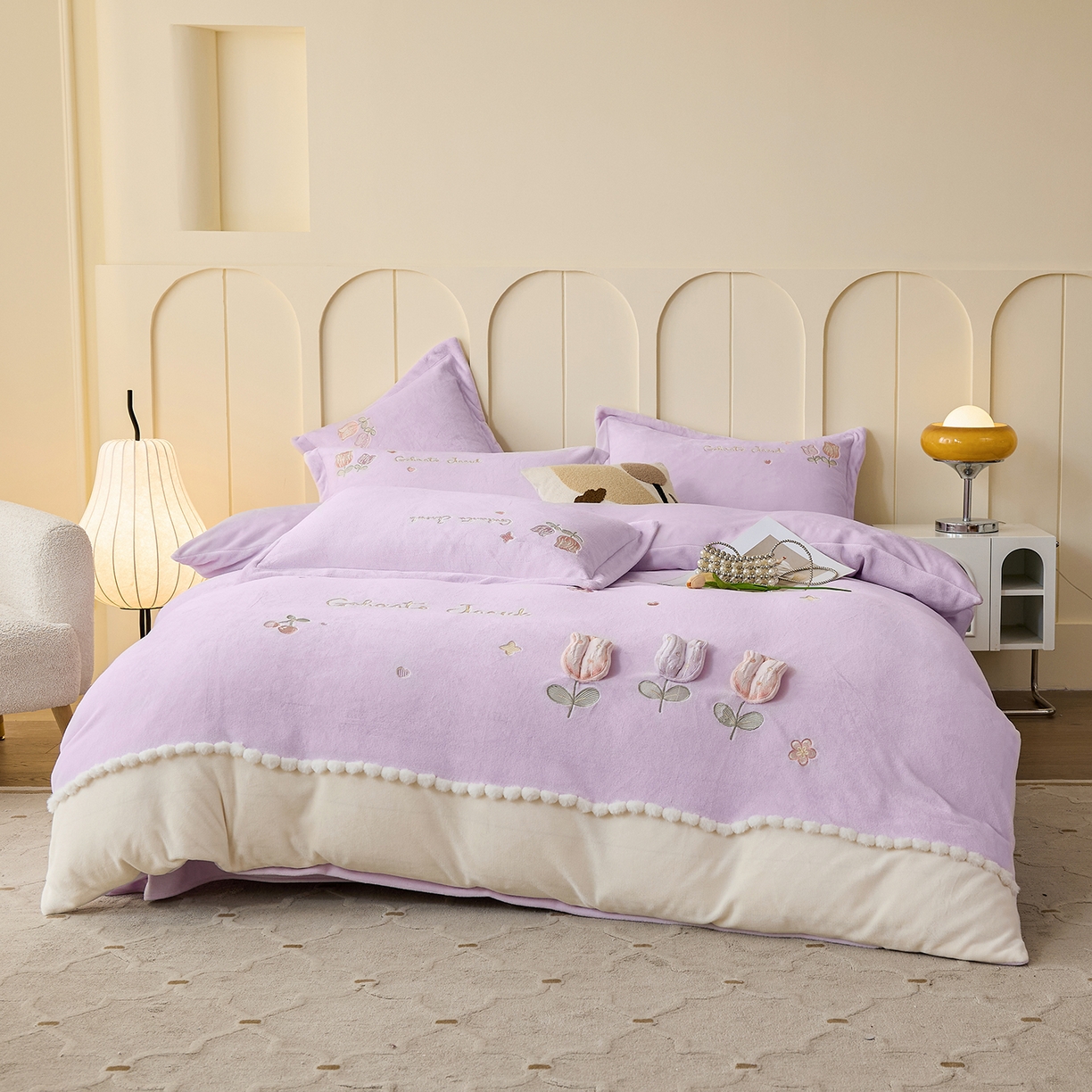 91家纺网 家纺一手货源 找家纺 （总）卡初家居（原微来） 2025新款秋冬亲肤牛奶绒绣花四件套-多喜系列