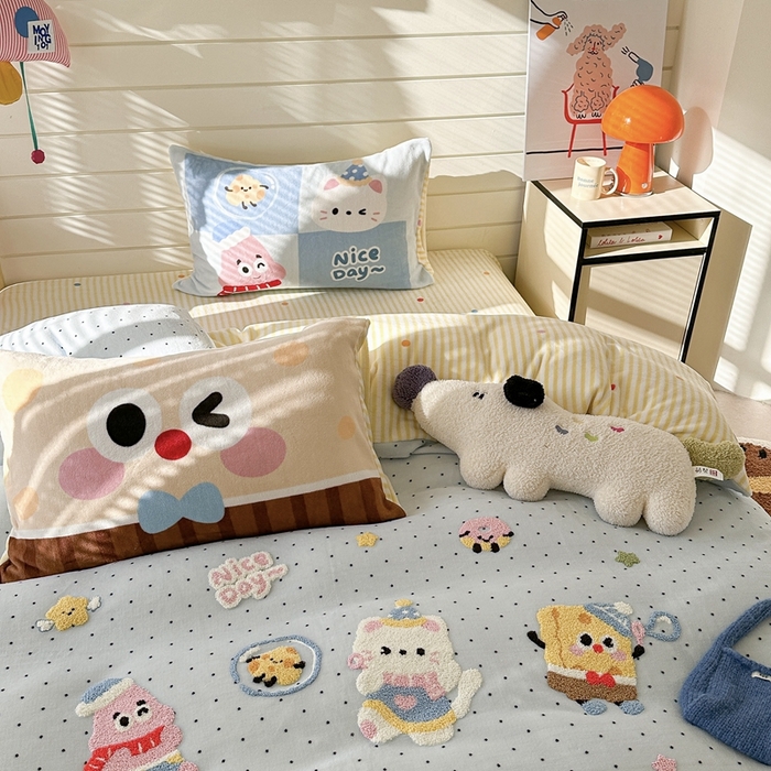 91家纺网 家纺一手货源 找家纺 眠屿家纺 2025新款加厚牛奶绒毛巾绣四件套 玩泡泡