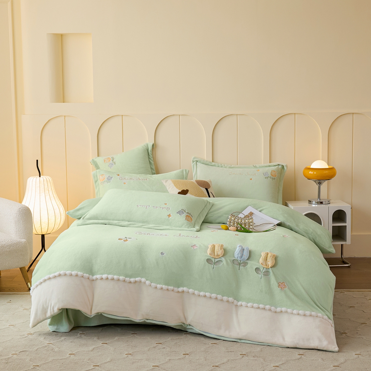 91家纺网 家纺一手货源 找家纺 （总）卡初家居（原微来） 2025新款秋冬亲肤牛奶绒绣花四件套-多喜系列