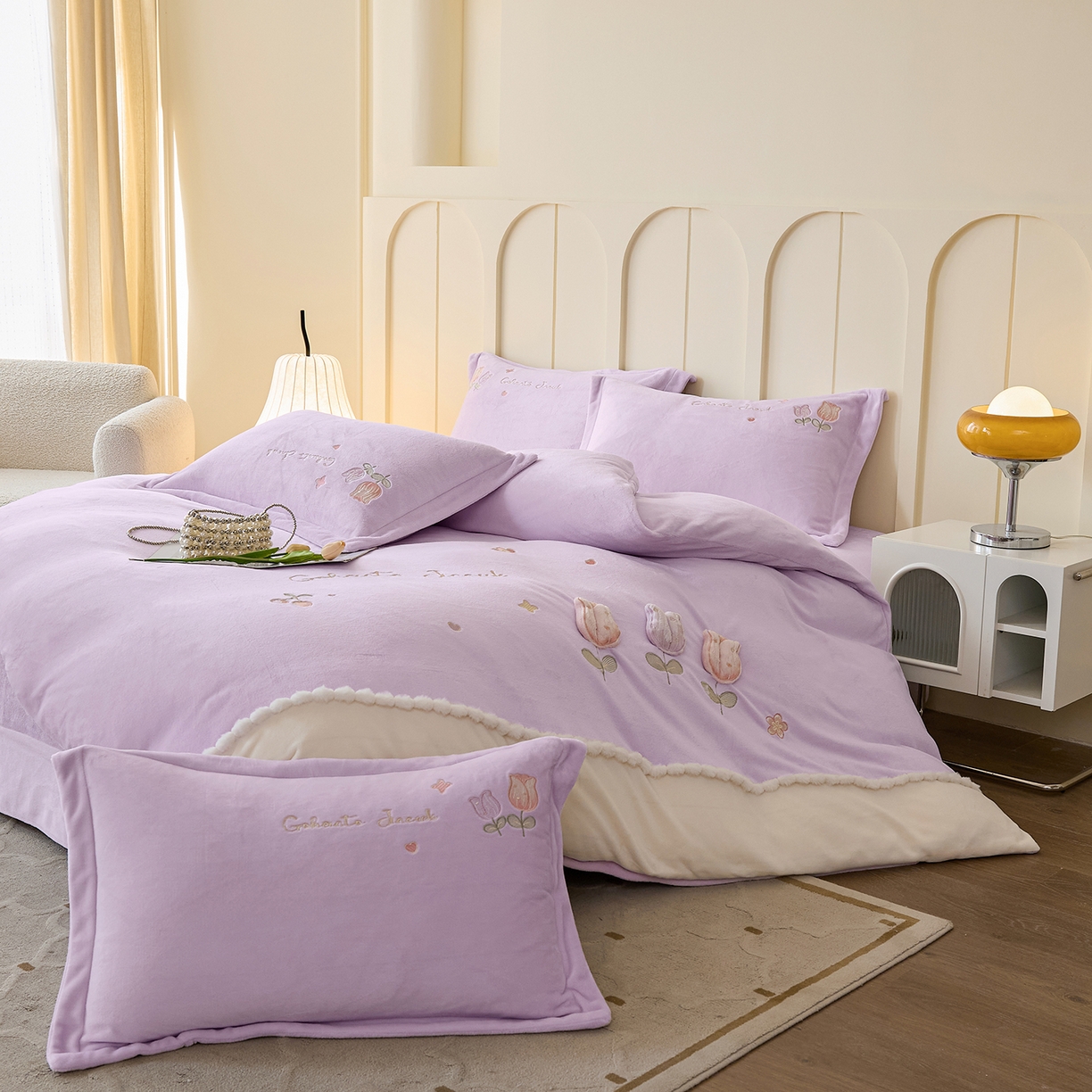 91家纺网 家纺一手货源 找家纺 卡初家居（原微来） 2025新款秋冬亲肤牛奶绒绣花四件套-多喜系列 多喜-浅紫