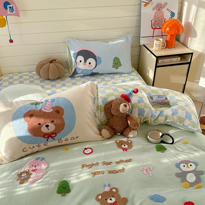 91家纺网 家纺一手货源 找家纺 眠屿家纺 2025新款加厚牛奶绒毛巾绣四件套 乐趣