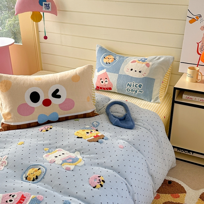 91家纺网 家纺一手货源 找家纺 眠屿家纺 2025新款加厚牛奶绒毛巾绣四件套 玩泡泡