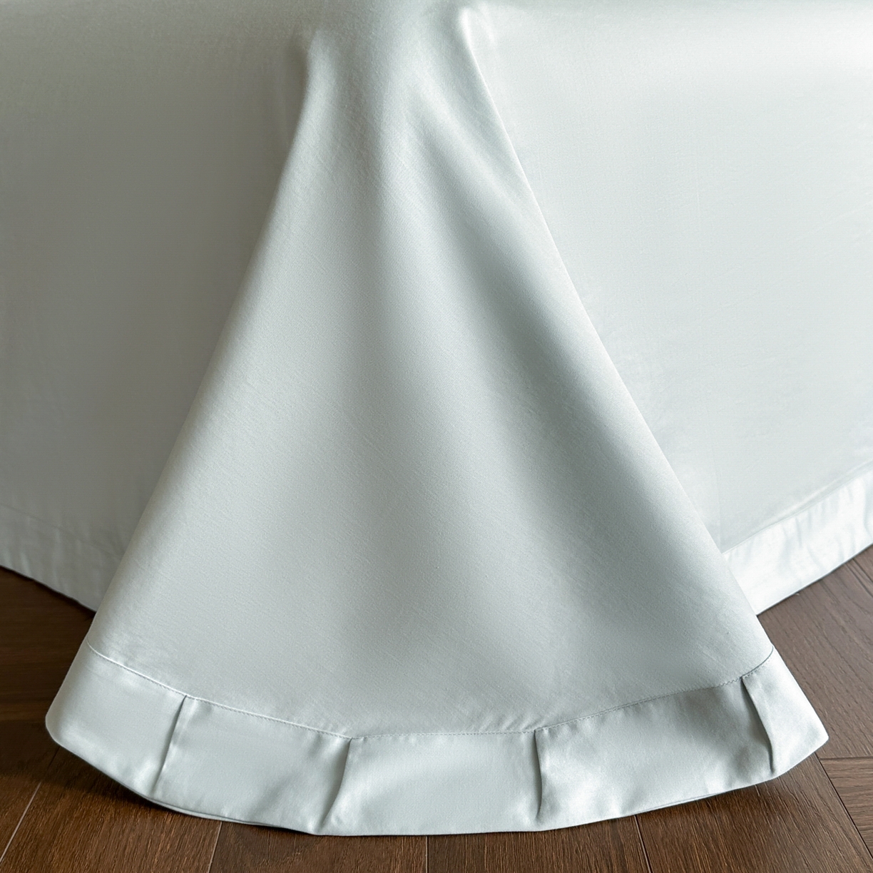 91家纺网 家纺一手货源 找家纺 禾时 2025新款全棉厚织浮雕提花埋绳工艺款四件套 烟火星辰（浅兰）