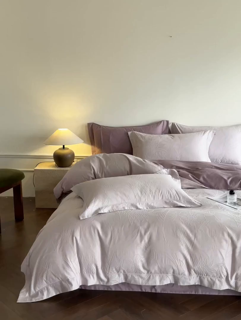 91家纺网 家纺一手货源 找家纺 （总）禾时 2025新款全棉厚织浮雕提花埋绳工艺款四件套