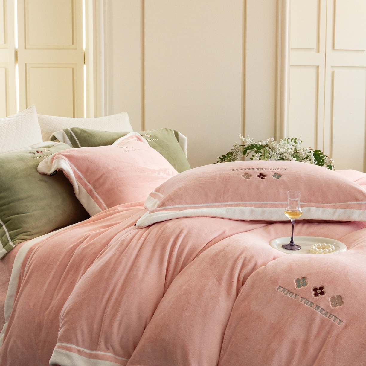 91家纺网 家纺一手货源 找家纺 馨蕊家居 2025新款秋冬轻奢煦暖绒系列-绒知禾 会员-10【券后控价358/378】  绒知禾-蔷薇粉