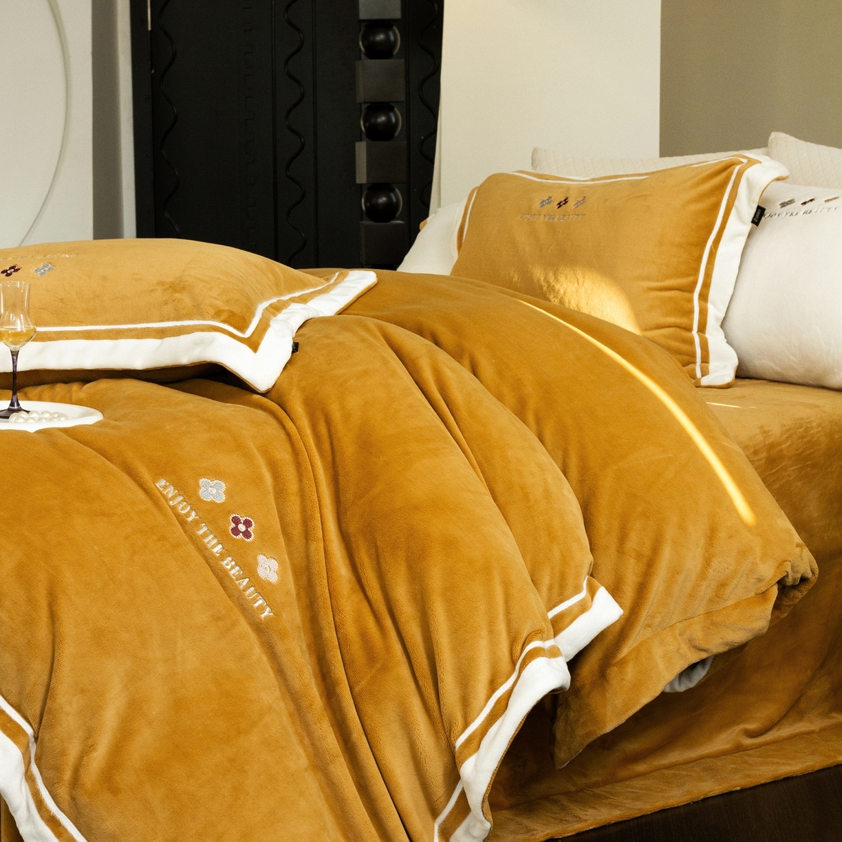 91家纺网 家纺一手货源 找家纺 （总）馨蕊家居 2025新款秋冬轻奢煦暖绒系列-绒知禾 会员-10【券后控价358/378】 