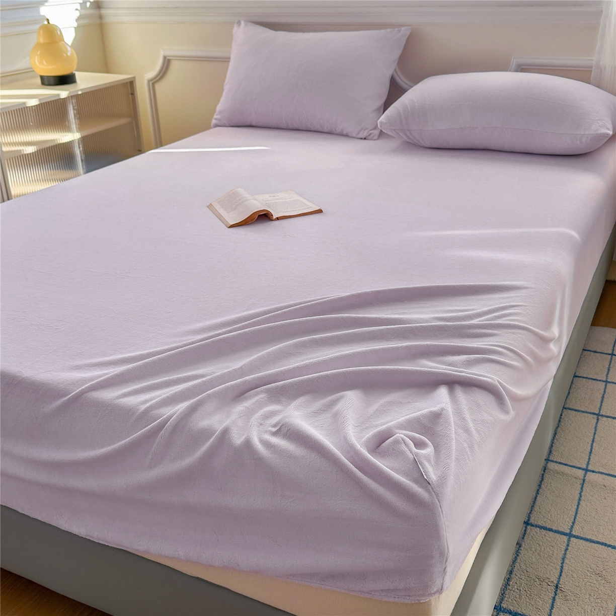 91家纺网 家纺一手货源 找家纺 佳笠家居 2025新款正宗250g全消光牛奶绒床笠 浅紫