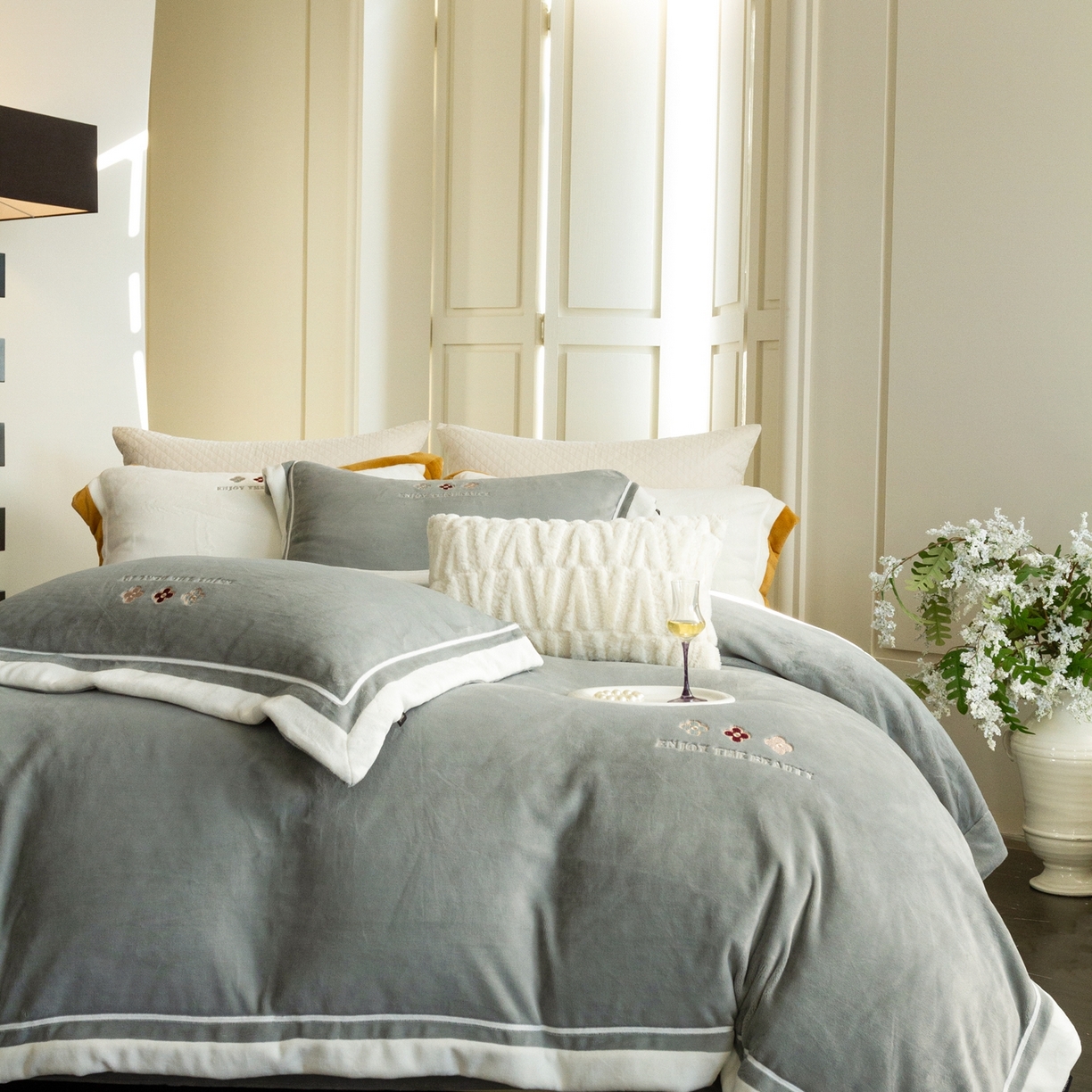 91家纺网 家纺一手货源 找家纺 馨蕊家居 2025新款秋冬轻奢煦暖绒系列-绒知禾 会员-10【券后控价358/378】  绒知禾-高级灰