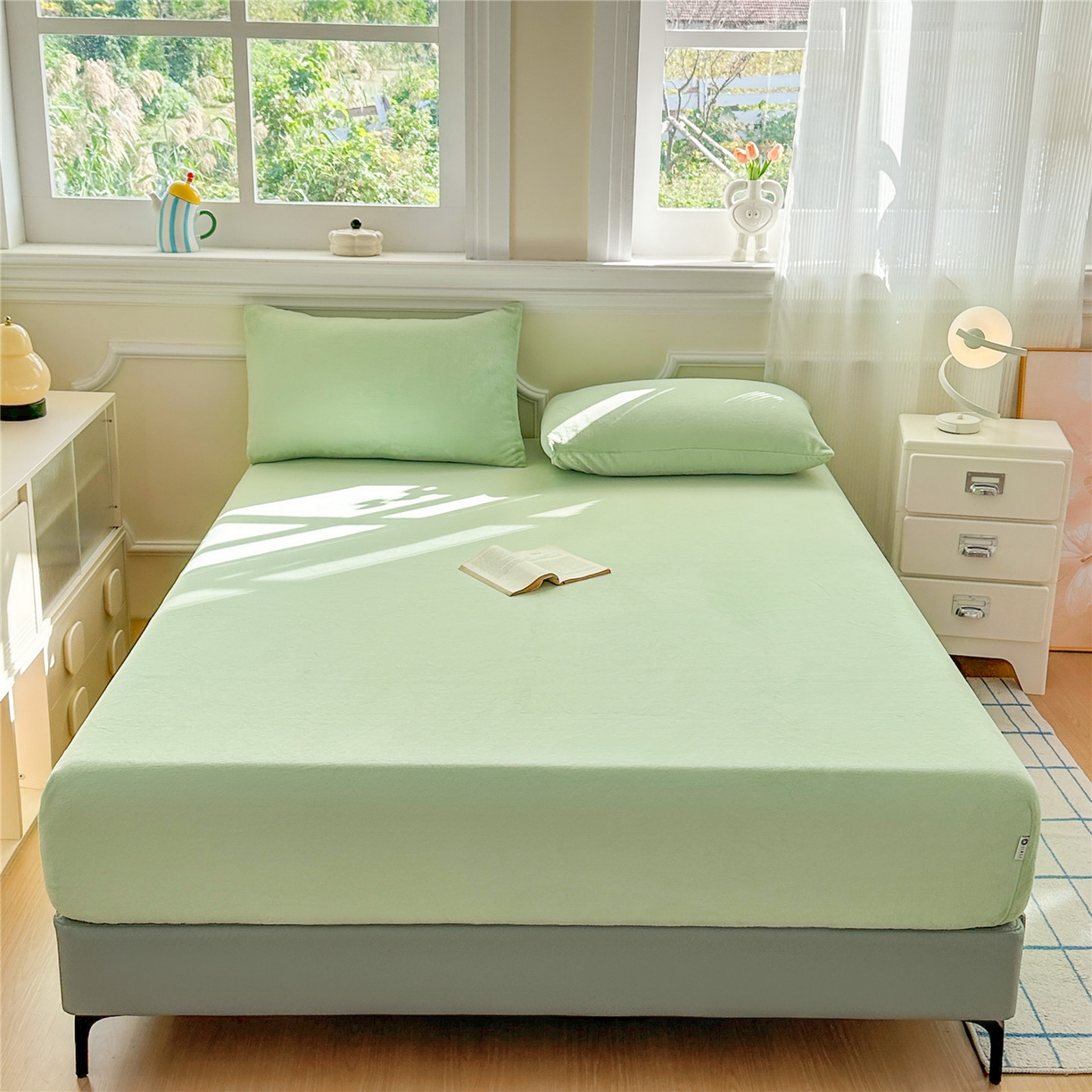 91家纺网 家纺一手货源 找家纺 佳笠家居 2025新款正宗250g全消光牛奶绒床笠 果绿