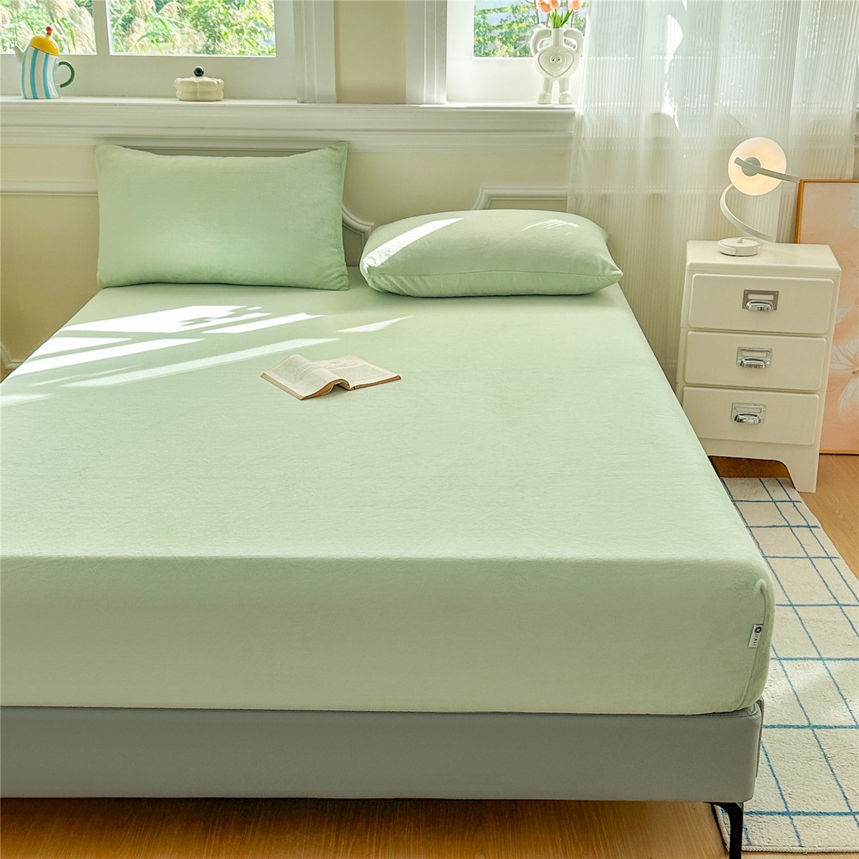 91家纺网 家纺一手货源 找家纺 佳笠家居 2025新款正宗250g全消光牛奶绒床笠 果绿