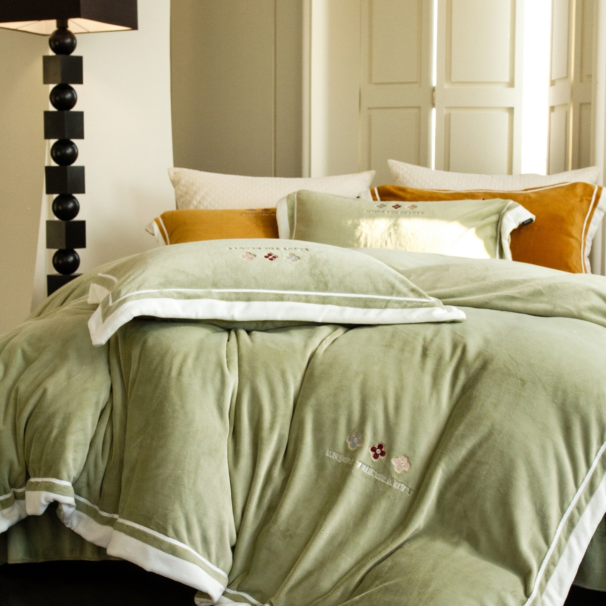 91家纺网 家纺一手货源 找家纺 馨蕊家居 2025新款秋冬轻奢煦暖绒系列-绒知禾 会员-10【券后控价358/378】  绒知禾-灰湖绿