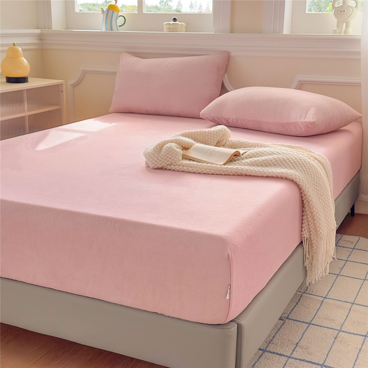 91家纺网 家纺一手货源 找家纺 佳笠家居 2025新款正宗250g全消光牛奶绒床笠 豆沙粉