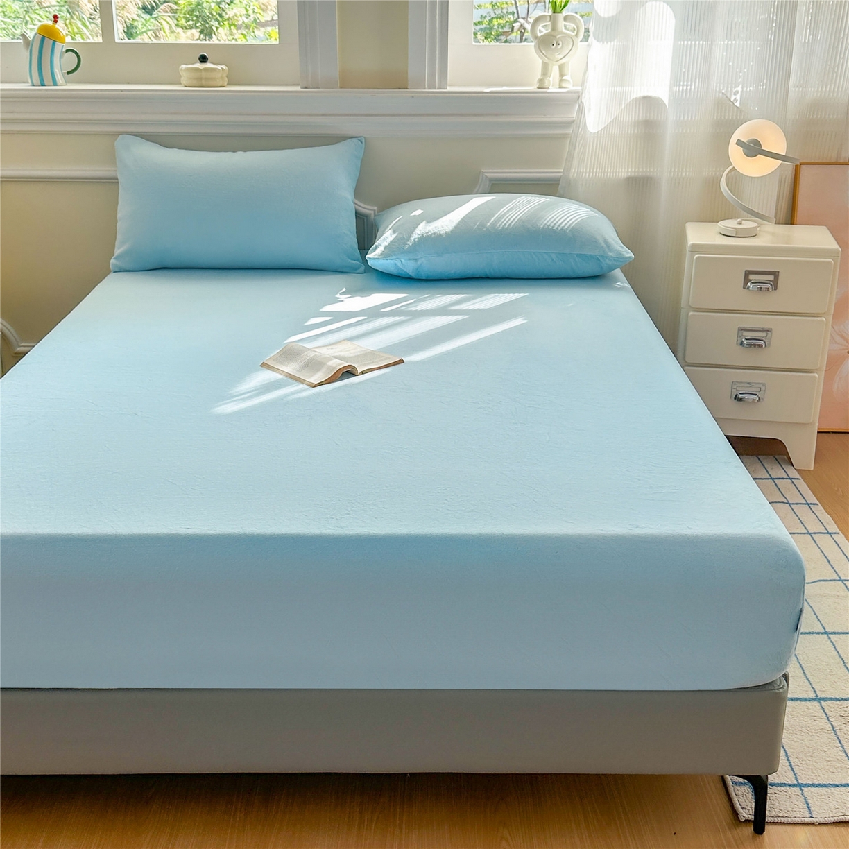 91家纺网 家纺一手货源 找家纺 佳笠家居 2025新款正宗250g全消光牛奶绒床笠 婴儿蓝