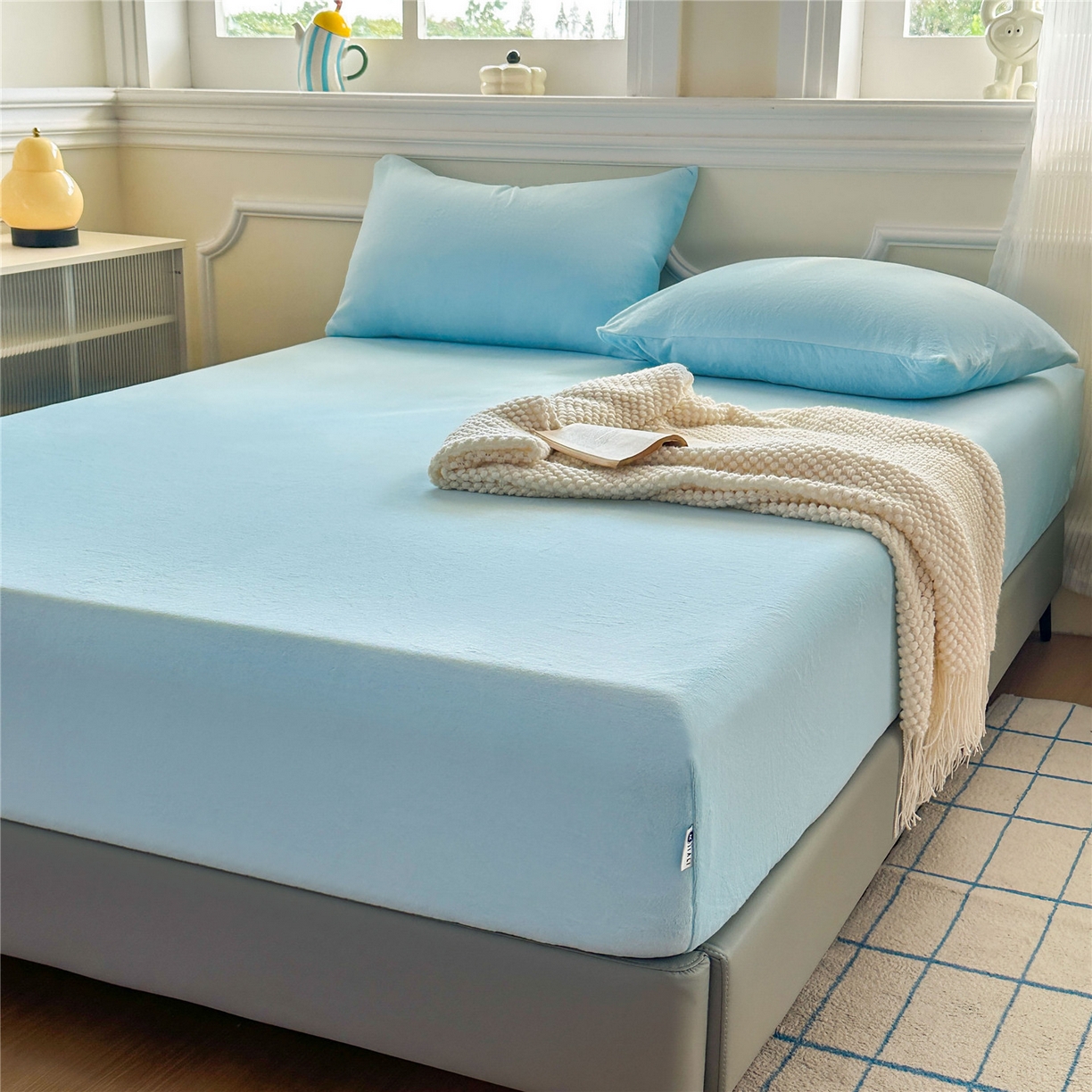 91家纺网 家纺一手货源 找家纺 佳笠家居 2025新款正宗250g全消光牛奶绒床笠 婴儿蓝