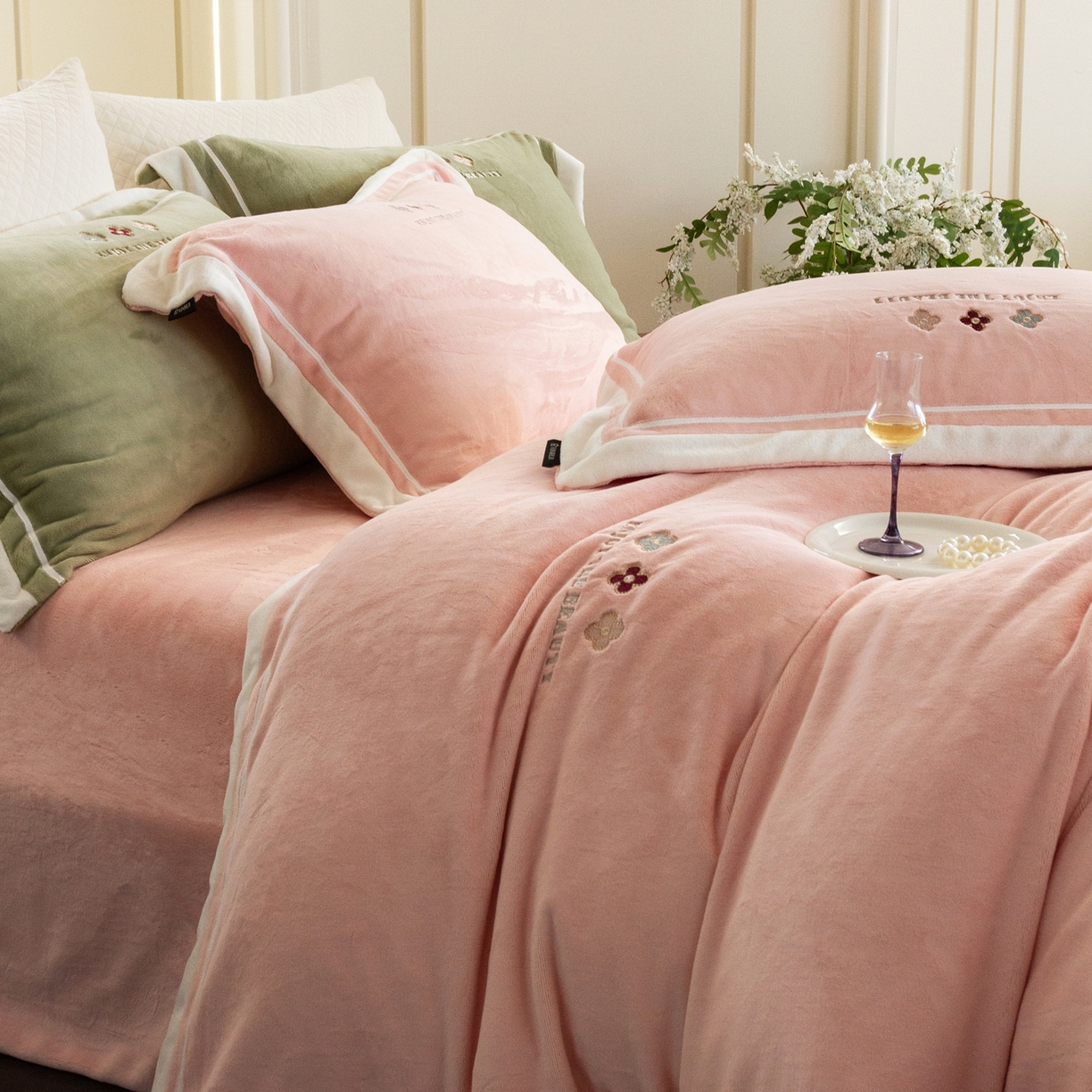 91家纺网 家纺一手货源 找家纺 馨蕊家居 2025新款秋冬轻奢煦暖绒系列-绒知禾 会员-10【券后控价358/378】  绒知禾-蔷薇粉