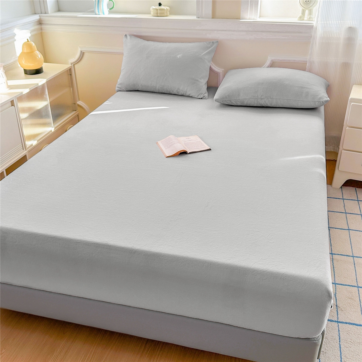 91家纺网 家纺一手货源 找家纺 佳笠家居 2025新款正宗250g全消光牛奶绒床笠 浅灰