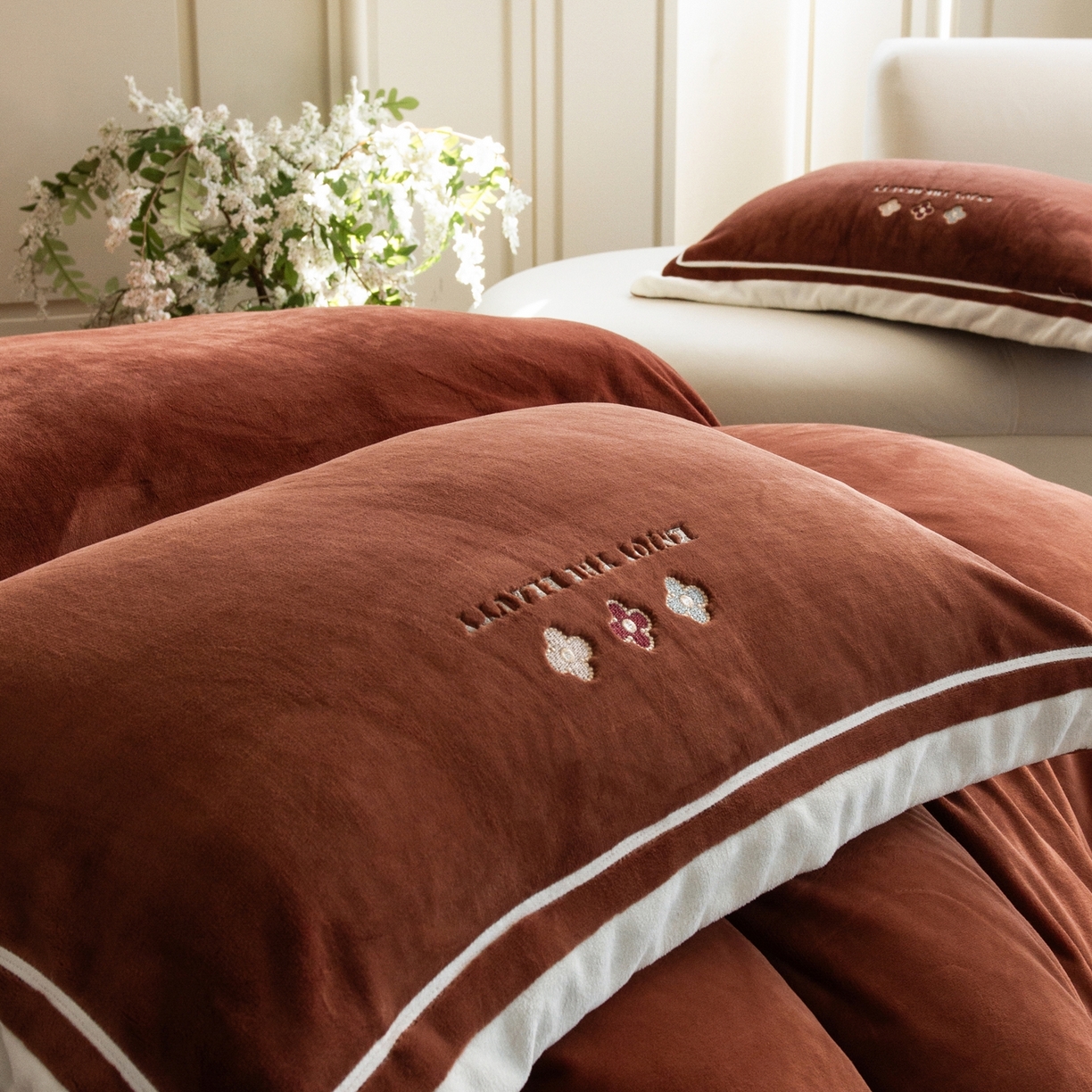 91家纺网 家纺一手货源 找家纺 馨蕊家居 2025新款秋冬轻奢煦暖绒系列-绒知禾 会员-10【券后控价358/378】  绒知禾-紫纱