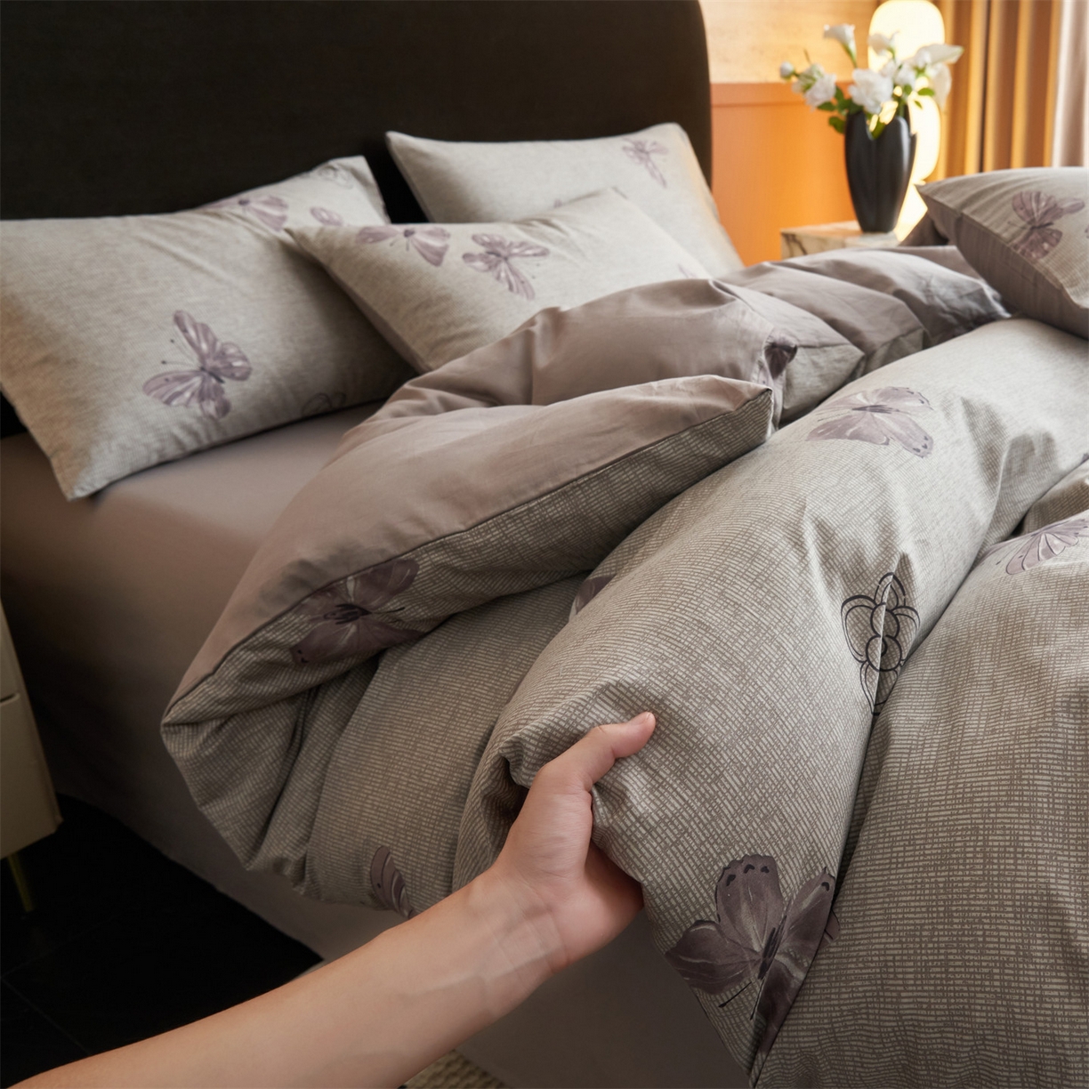 91家纺网 家纺一手货源 找家纺 恒爱家纺2025新款A类全棉印花四件套 蝶恋