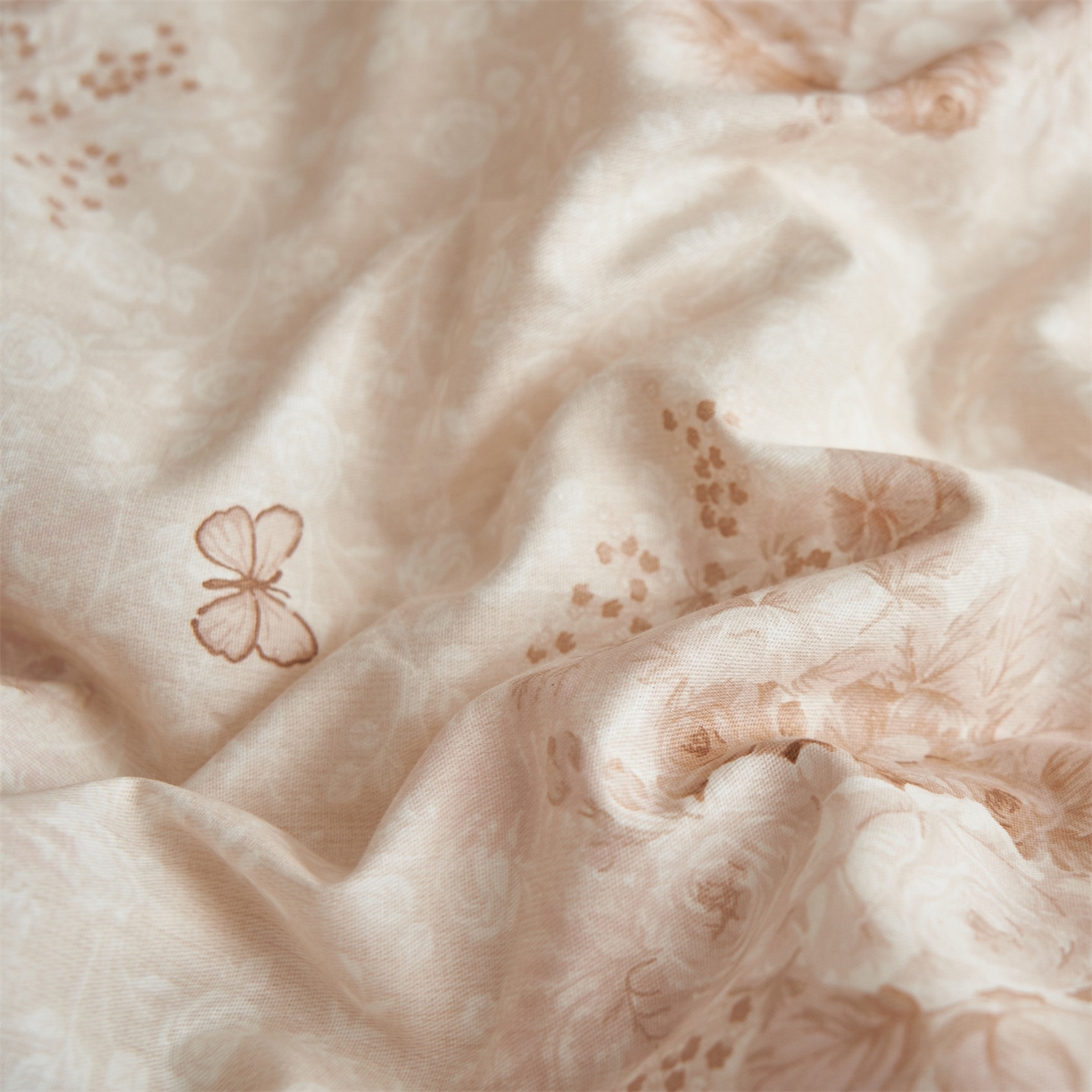 91家纺网 家纺一手货源 找家纺 恒爱家纺2025新款A类全棉印花四件套 风清月白