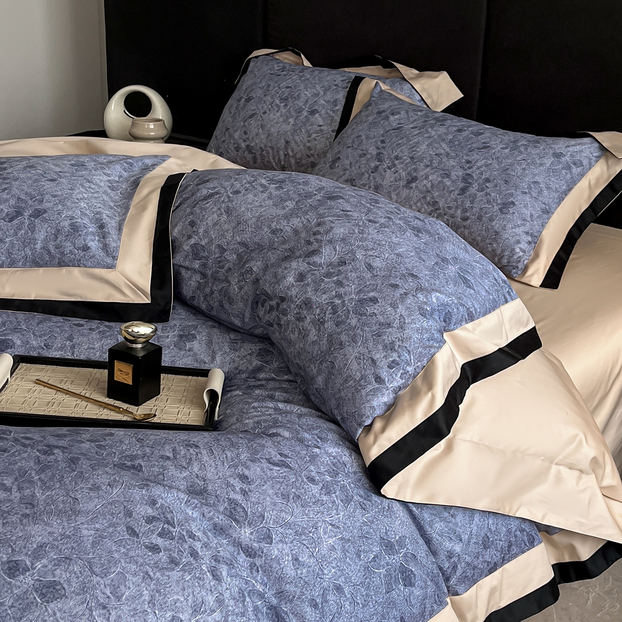 91家纺网 家纺一手货源 找家纺 置顶家纺 2025新款渲染亲肤系列数码印花四件套 秘境