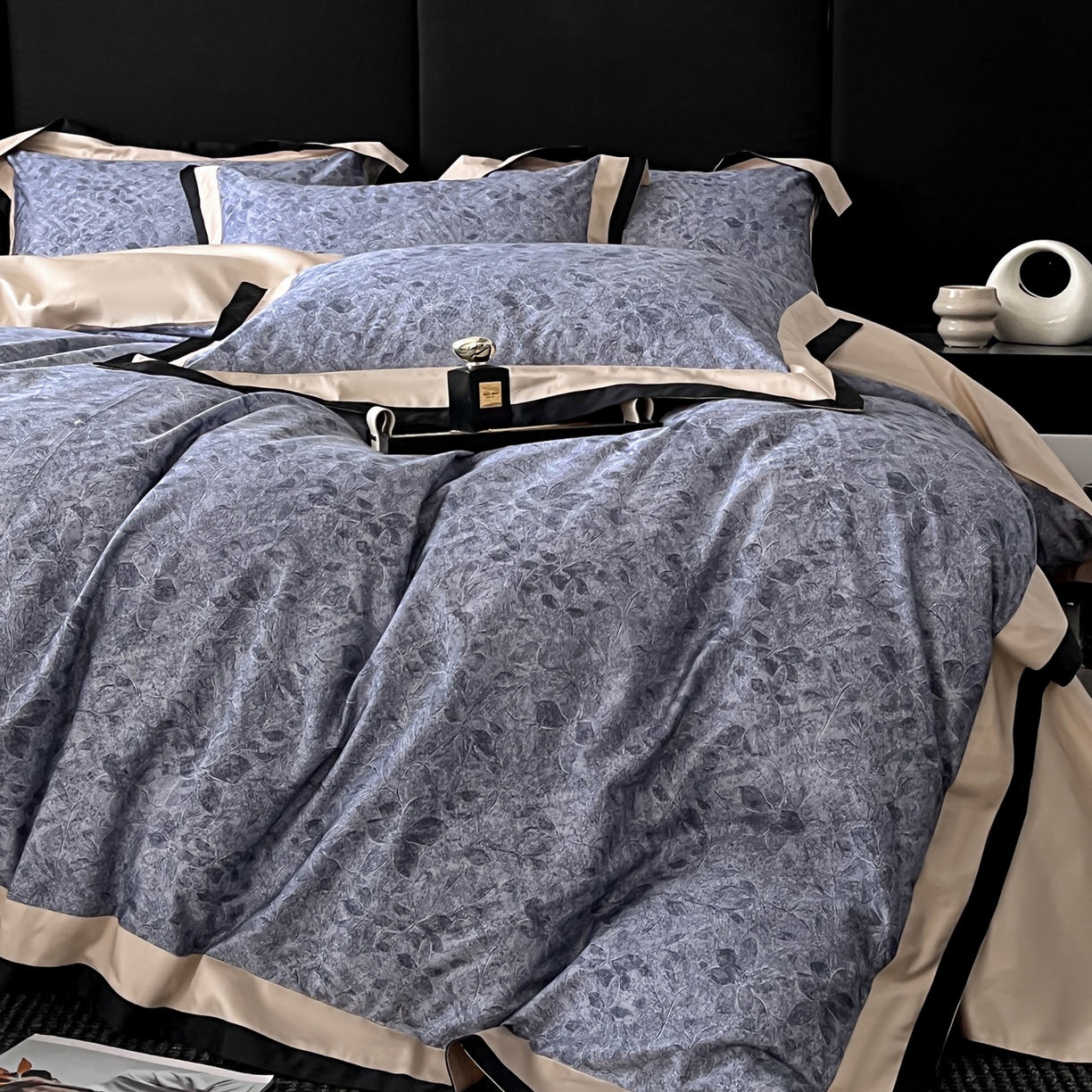 91家纺网 家纺一手货源 找家纺 置顶家纺 2025新款渲染亲肤系列数码印花四件套 秘境