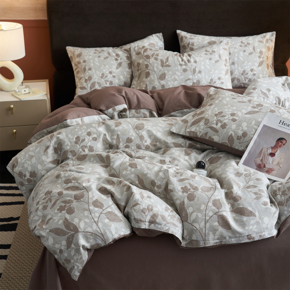 91家纺网 家纺一手货源 找家纺 恒爱家纺2025新款A类全棉印花四件套 叶落轻尘