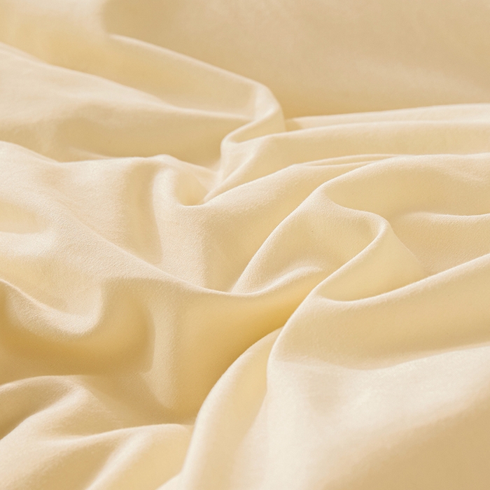 91家纺网 家纺一手货源 找家纺 娇逸家居 2025新款云朵棉软糯糯纯色小鲜豆被被子被芯 小鲜豆米