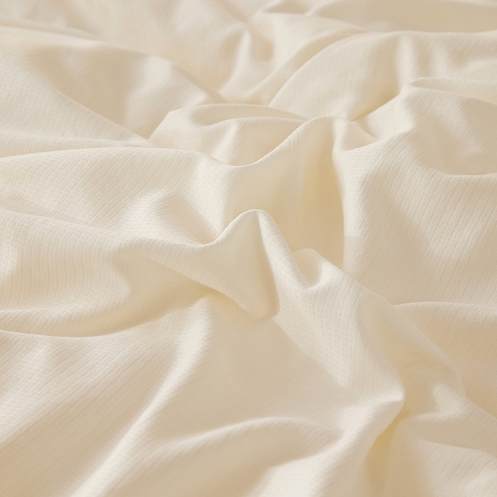 91家纺网 家纺一手货源 找家纺 （总）娇逸家居 2025新款云朵棉软糯糯小鲜豆小方格提花豆腐被被子被芯