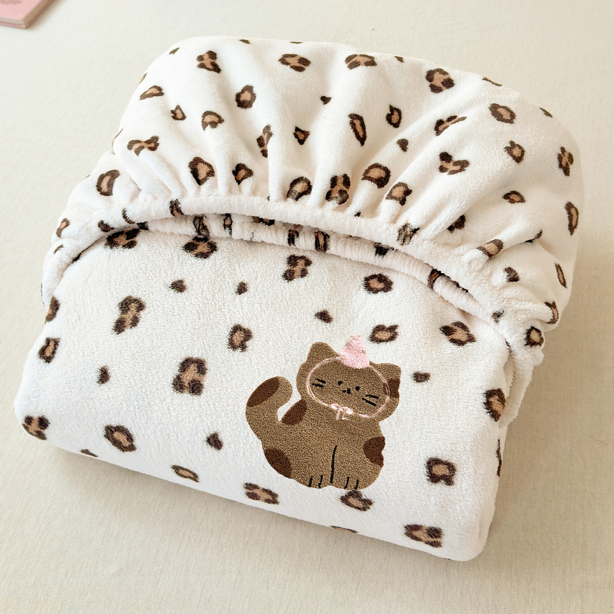 91家纺网 家纺一手货源 找家纺 （总）云尚床笠 2025新款亲肤舒适毛巾绣牛奶绒加厚单床笠单品床笠单件床笠-卡通猫