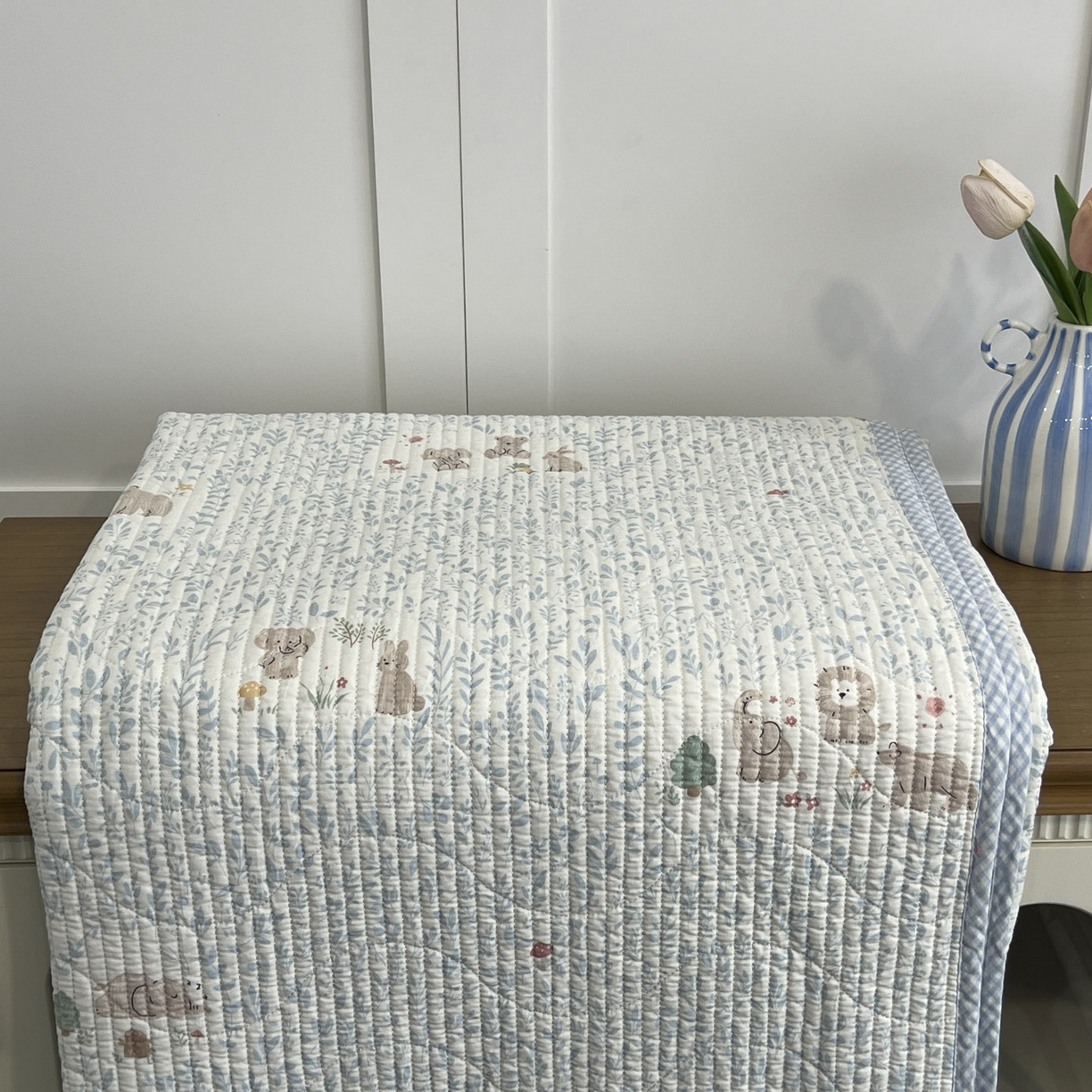 91家纺网 家纺一手货源 找家纺 沐纯家居 2025新款跑量款双面纯棉 棉花填充水洗床盖 丛草集