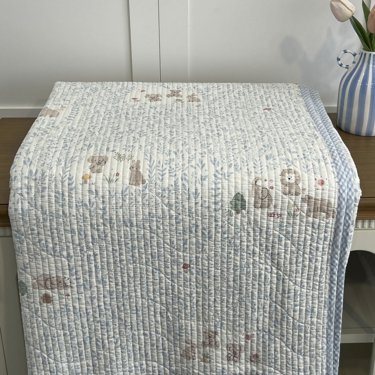 91家纺网 家纺一手货源 找家纺 沐纯家居 2025新款跑量款双面纯棉 棉花填充水洗床盖 丛草集