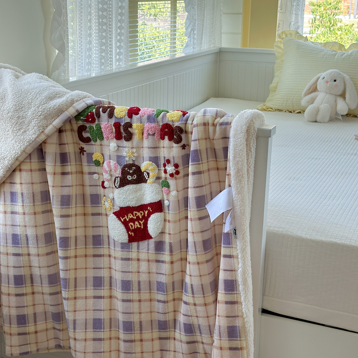 91家纺网 家纺一手货源 找家纺 有货 2025新款圣诞系列暖芙舒绵绒多功能被套毯 圣诞袜-被套毯