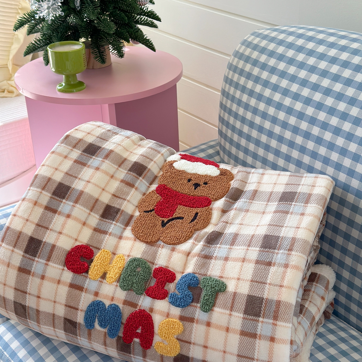 91家纺网 家纺一手货源 找家纺 有货 2025新款圣诞系列暖芙舒绵绒多功能被套毯 姜饼熊-被套毯