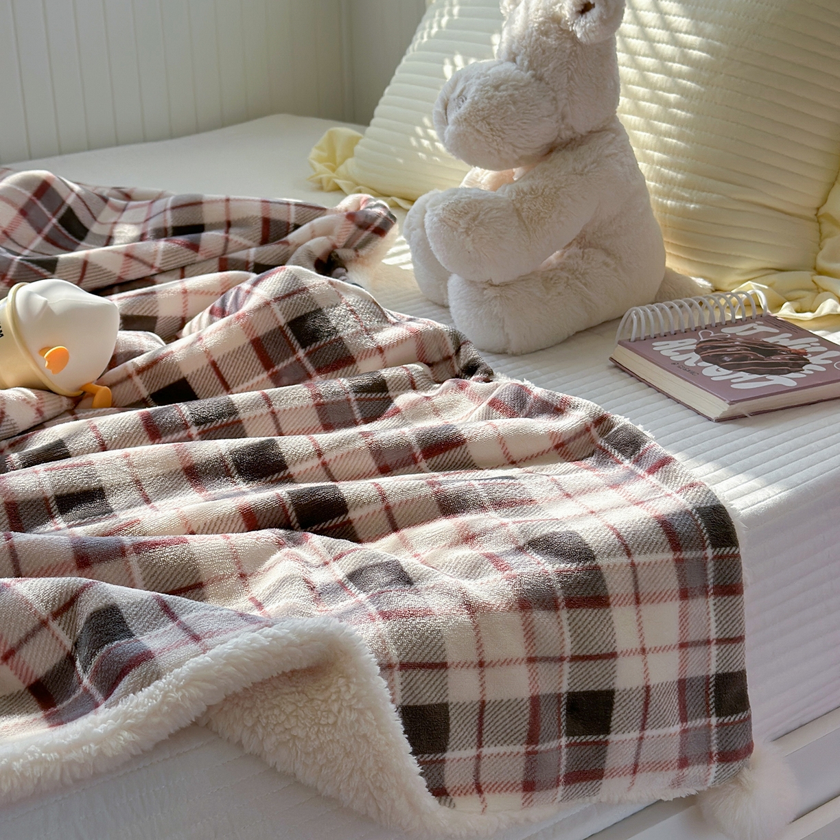 91家纺网 家纺一手货源 找家纺 有货 2025新款圣诞系列暖芙舒绵绒多功能被套毯 雪人-被套毯