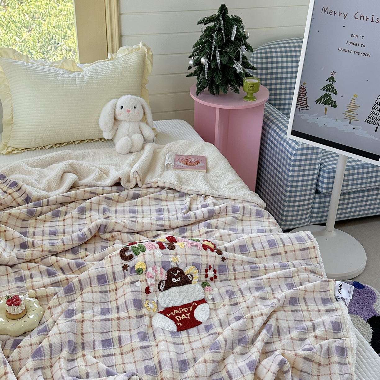 91家纺网 家纺一手货源 找家纺 有货 2025新款圣诞系列暖芙舒绵绒多功能被套毯 圣诞袜-被套毯