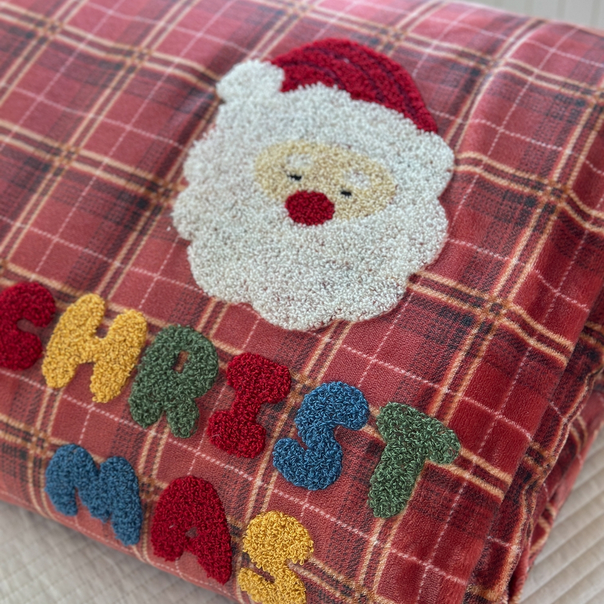 91家纺网 家纺一手货源 找家纺 有货 2025新款圣诞系列暖芙舒绵绒多功能被套毯 圣诞老人-被套毯