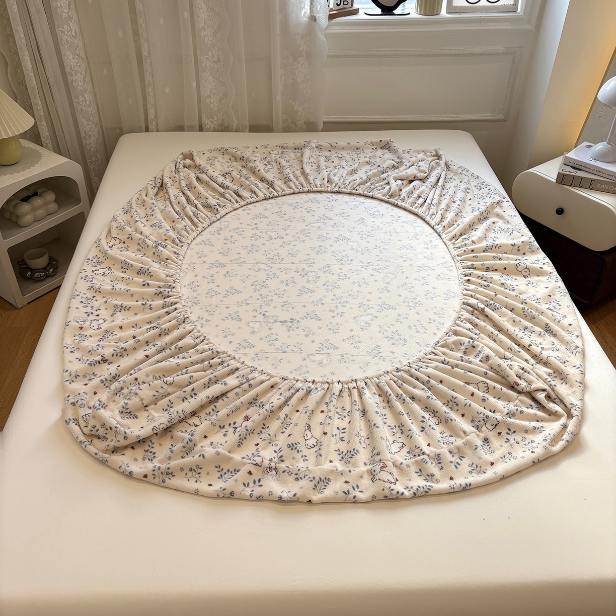 91家纺网 家纺一手货源 找家纺 （总）居眠 2025新款单层印花牛奶绒床笠