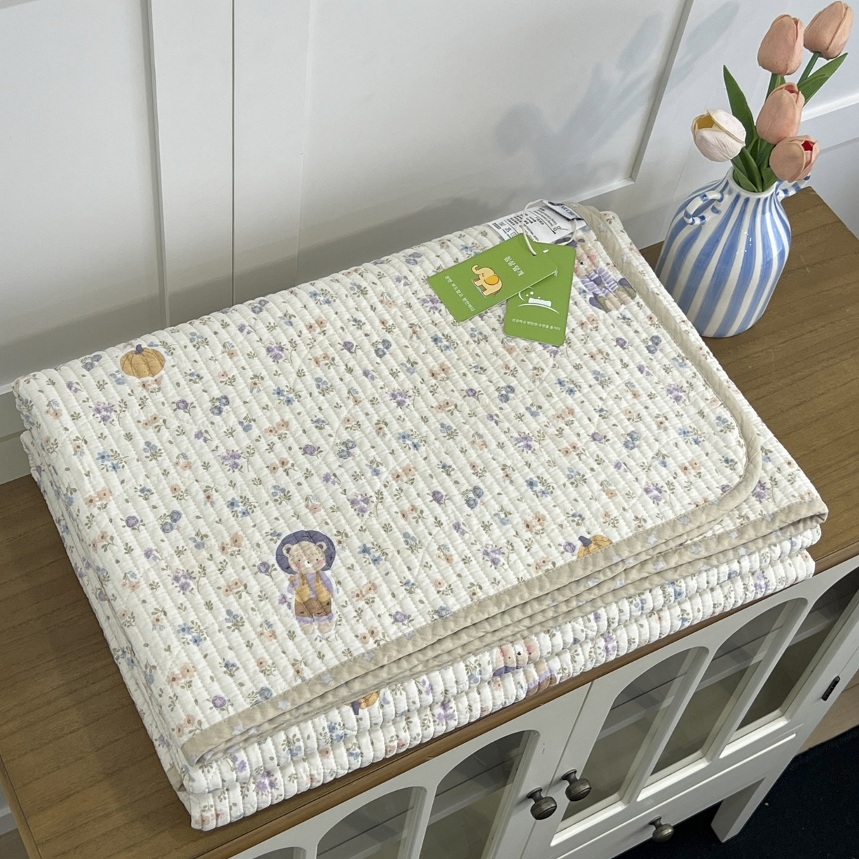 91家纺网 家纺一手货源 找家纺 沐纯家居 2025新款跑量款双面纯棉 棉花填充水洗床盖 碎花兔熊