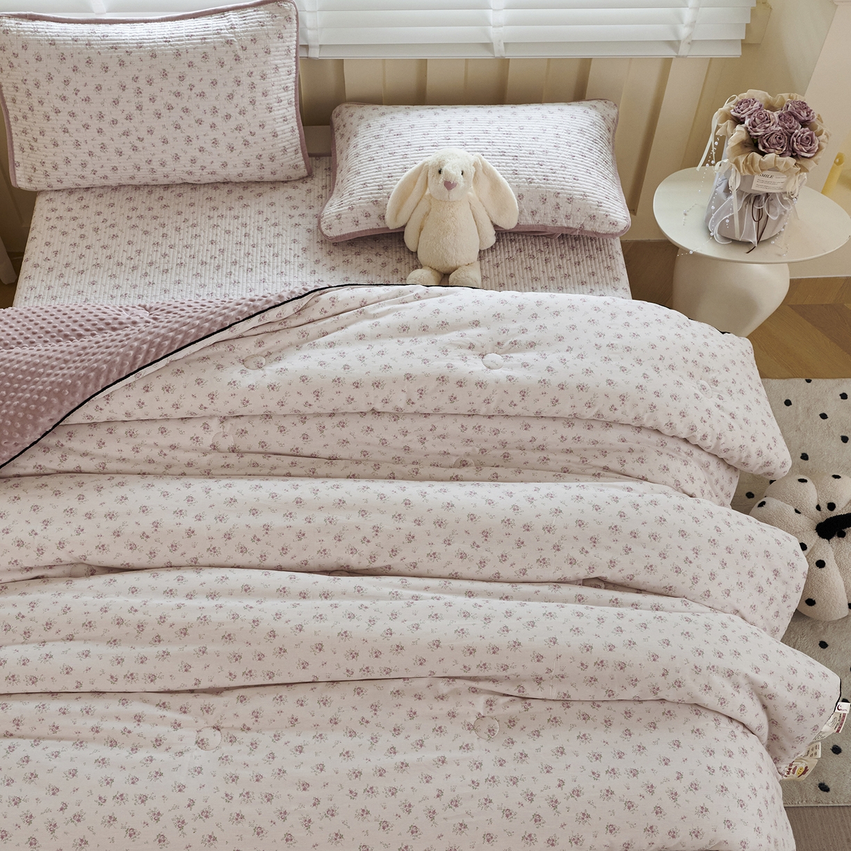 91家纺网 家纺一手货源 找家纺 缔锦家纺 2025新款软糯全棉豆豆被被子被芯 秋茗