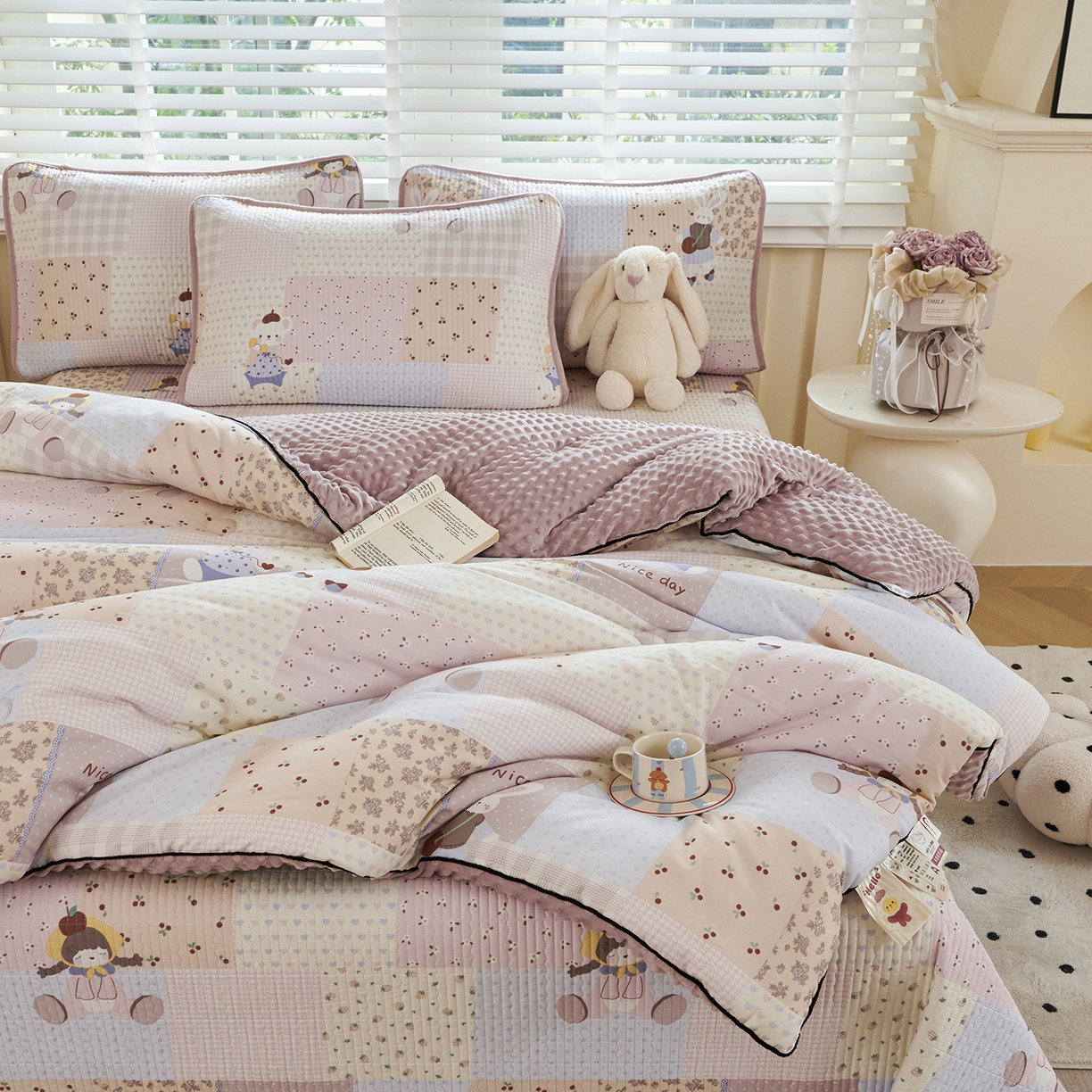 91家纺网 家纺一手货源 找家纺 缔锦家纺 2025新款软糯全棉豆豆被被子被芯 少女日记