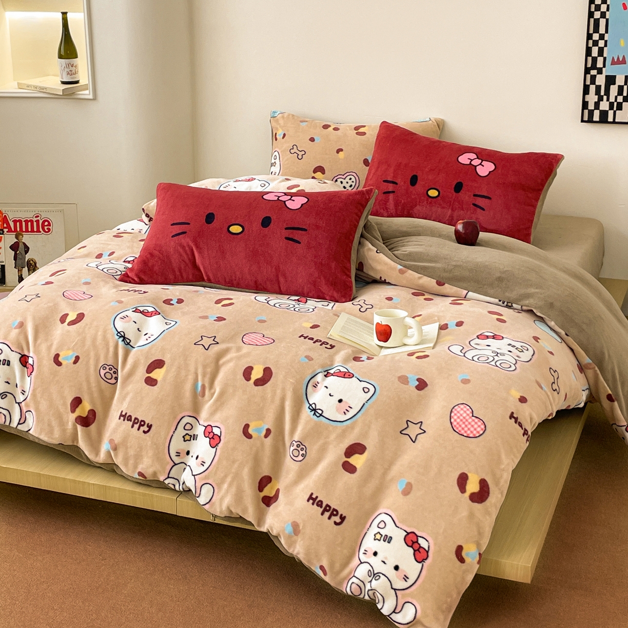 91家纺网 家纺一手货源 找家纺 摩妮卡 2025新款牛奶绒枕套混搭卡通复古床盖四件套 豹纹小猫