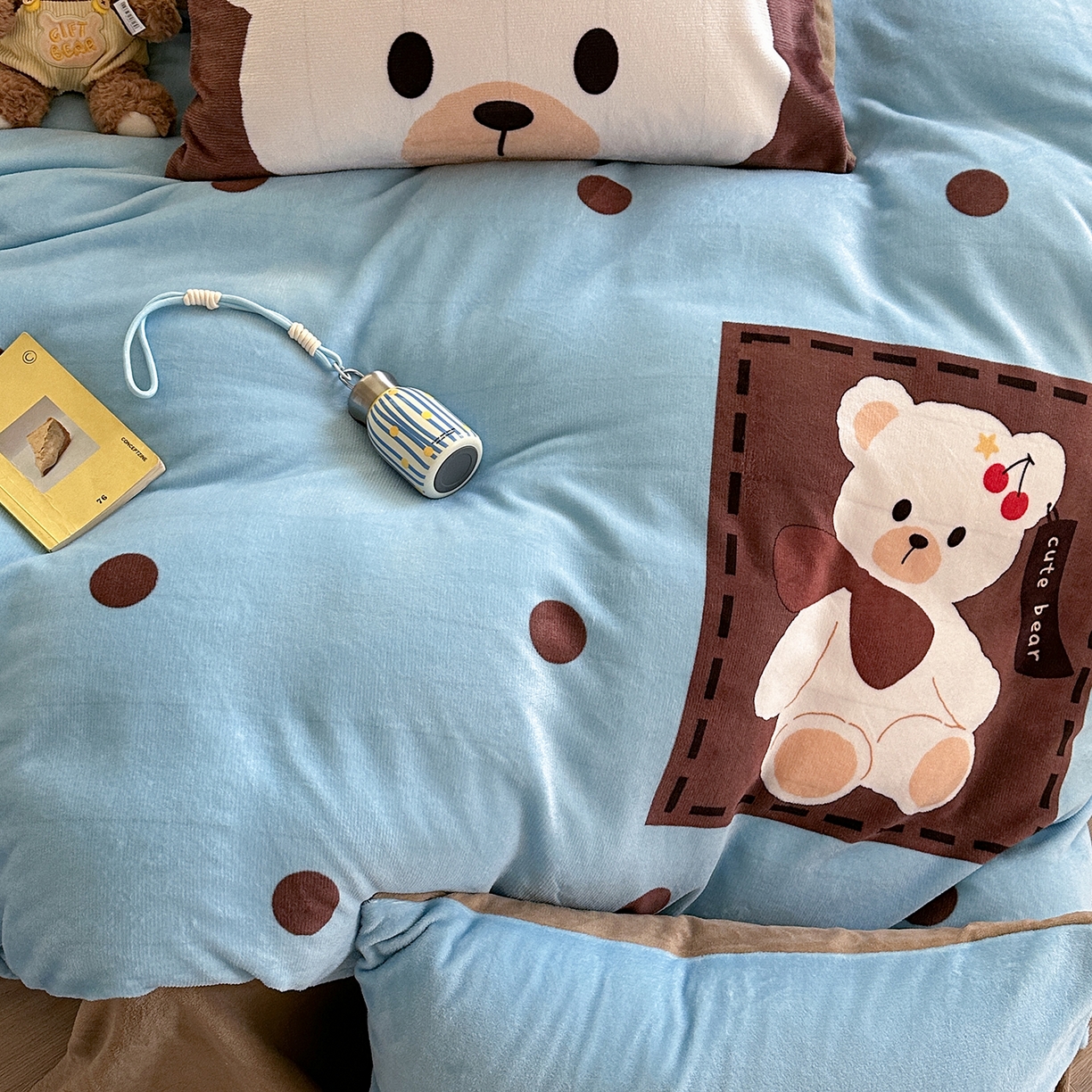 91家纺网 家纺一手货源 找家纺 美乐迪家纺 2025新款高品质大版牛奶绒四件套 波点小熊