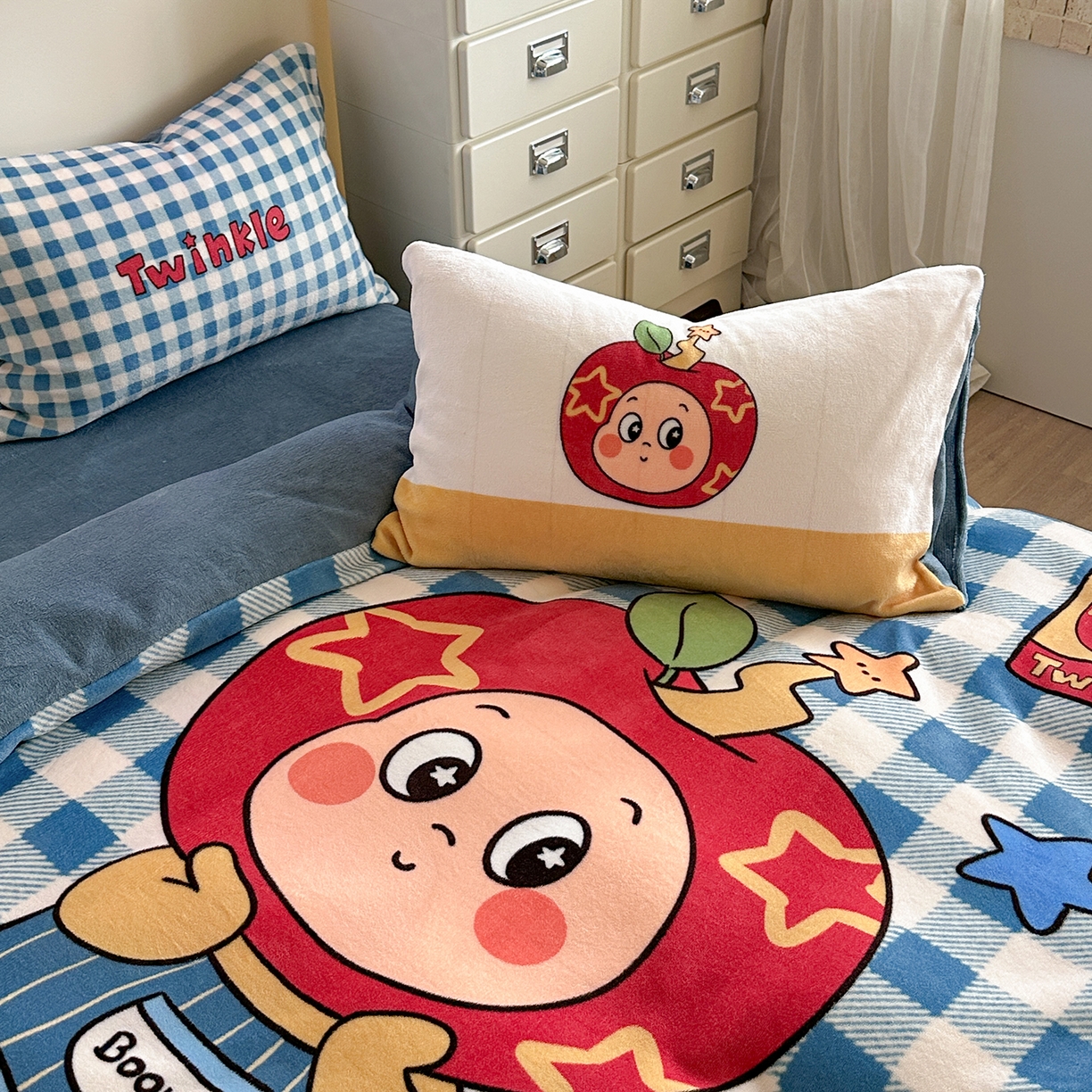 91家纺网 家纺一手货源 找家纺 美乐迪家纺 2025新款高品质大版牛奶绒四件套 星星男孩