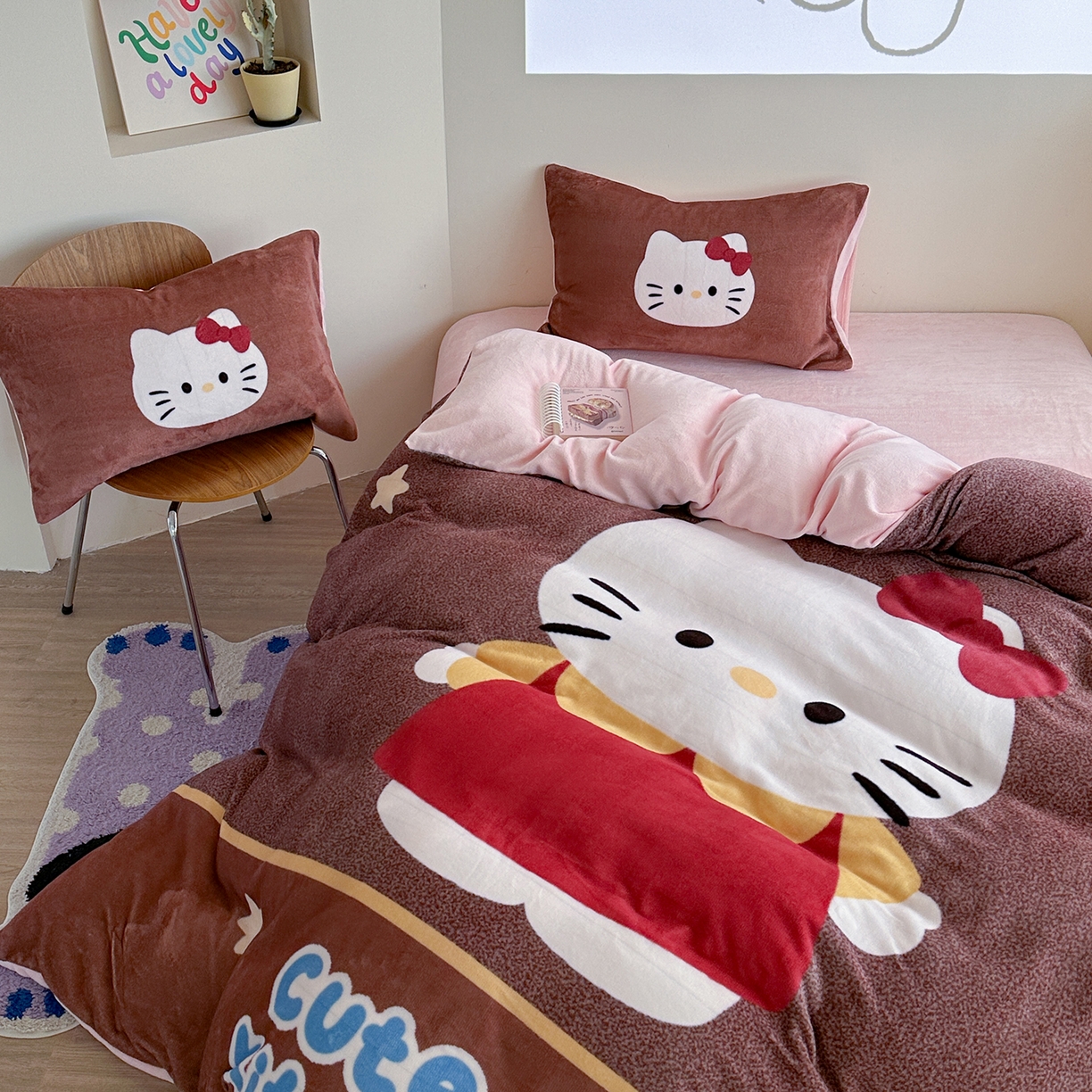 91家纺网 家纺一手货源 找家纺 美乐迪家纺 2025新款高品质大版牛奶绒四件套 大脸猫