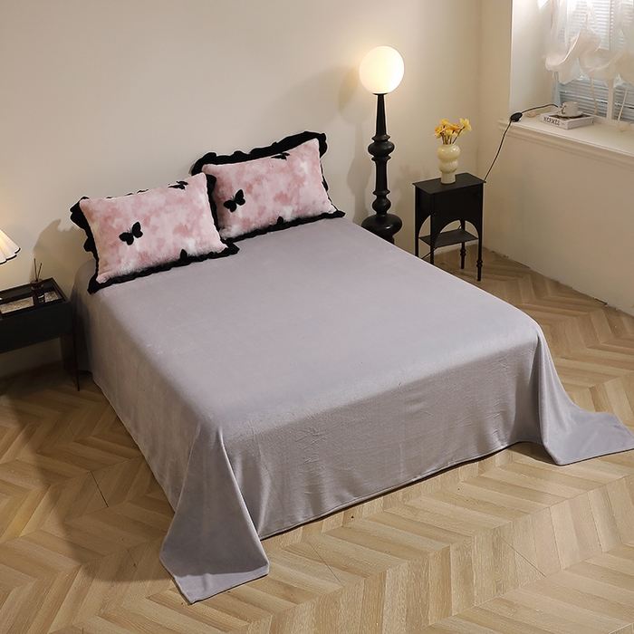 91家纺网 家纺一手货源 找家纺 席之家 2025新款韩版黑色花边美拉德系加厚皮草兔毛绒四件套 粉黛