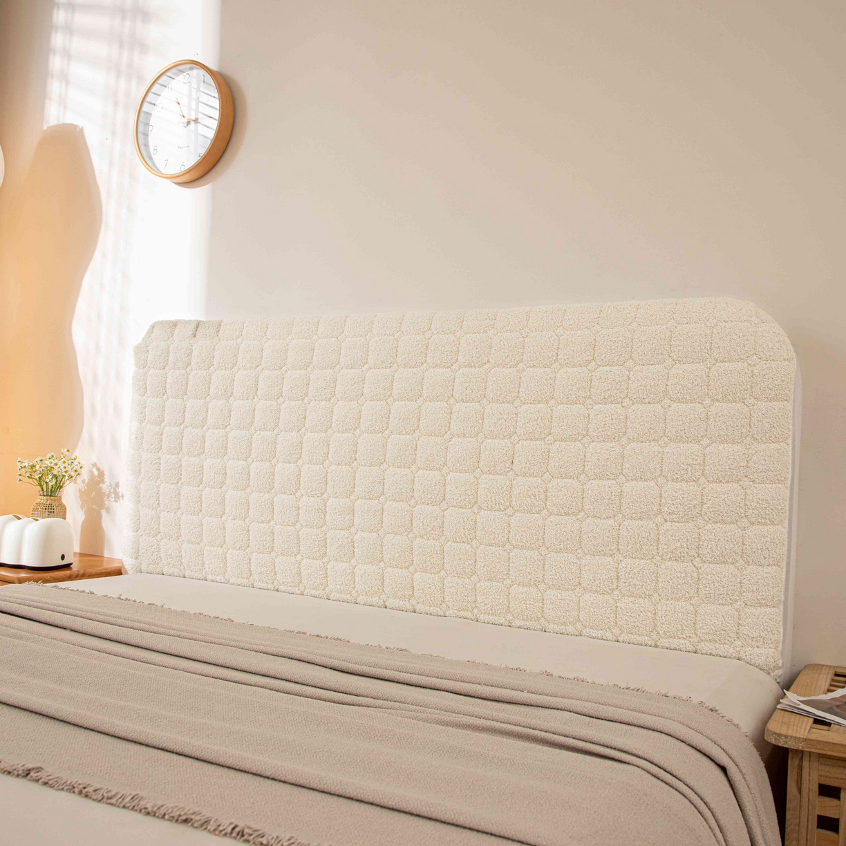 91家纺网 家纺一手货源 找家纺 （总）沐沐家纺 2025新款简约格序床头罩