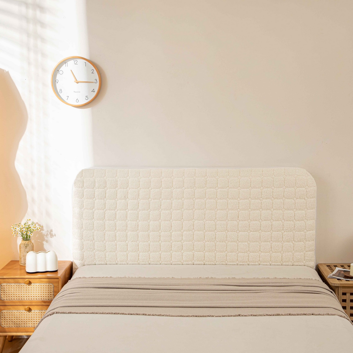 91家纺网 家纺一手货源 找家纺 （总）沐沐家纺 2025新款简约格序床头罩