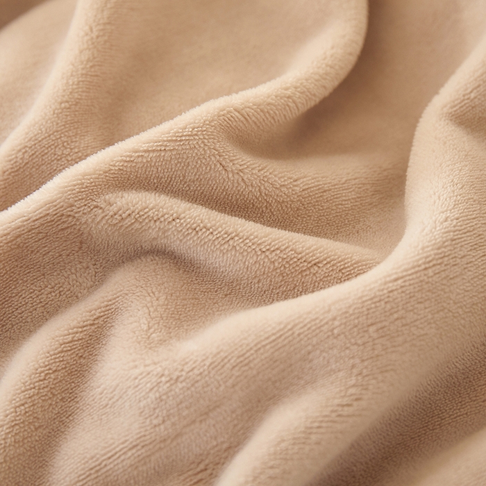 91家纺网 家纺一手货源 找家纺 楼兰公主毛毯专供 2025新款高克重230g牛奶绒数码印花毛巾绣卡通四件套 腊肠狗