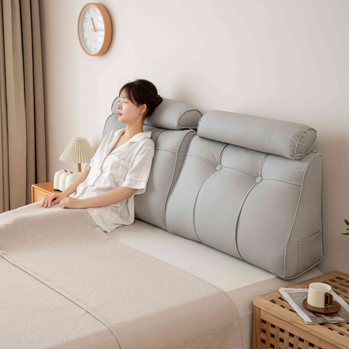 91家纺网 家纺一手货源 找家纺 沐沐家纺 2026新款简约科技布立体靠枕带头枕 浅灰