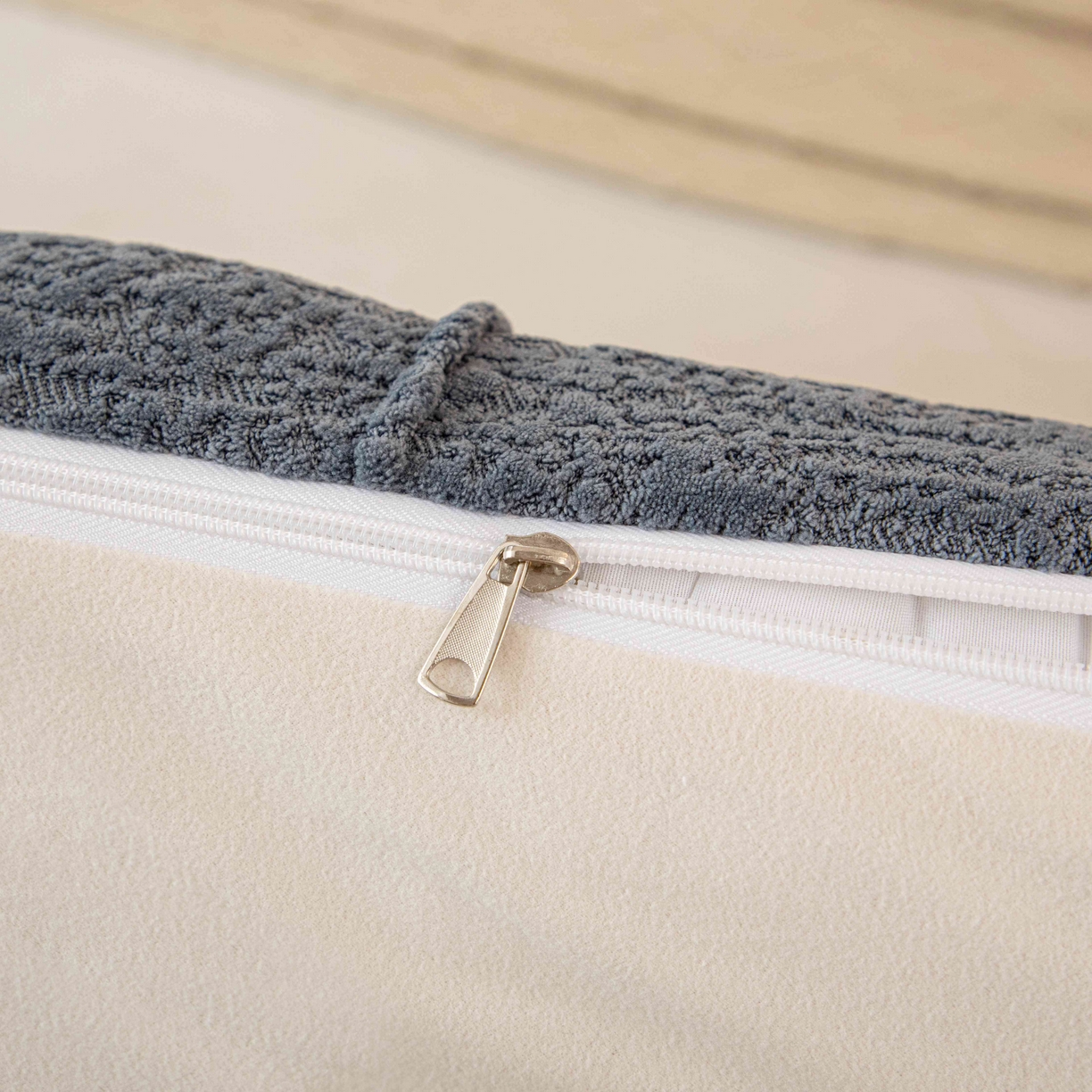 91家纺网 家纺一手货源 找家纺 沐沐家纺 2026新款简约可可西里床头靠背 深灰